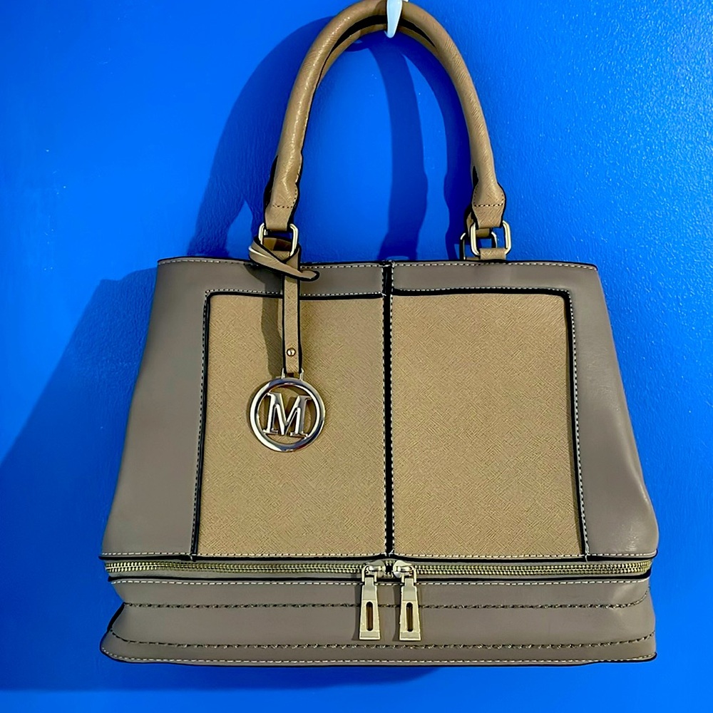 NEW tan taupe brown camel gold letter M sturdy bag gold zippers hardware